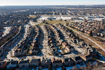 Obraz na płótnie Canvas Durham Residential area Westney and Rossland rd ajaxdrone view homes houses and suburban area 