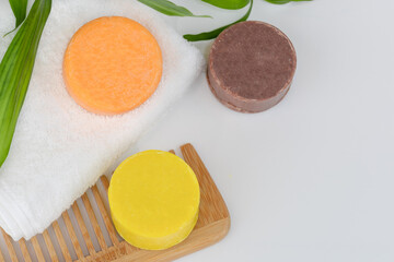 Natural hair care products. Zero waste.