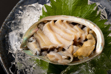 活あわびの刺身