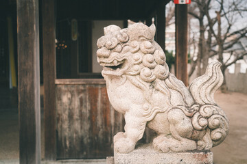 散歩道にある神社