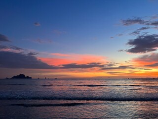 クラビ アオナンビーチ 夕日 夕焼け タイ 東南アジア