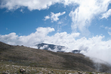mountain and clouds Houlugaisha