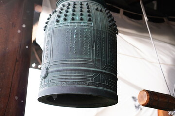 The hanging bell of Zenkoji Temple