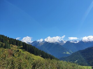 sonniger tag in den bergen