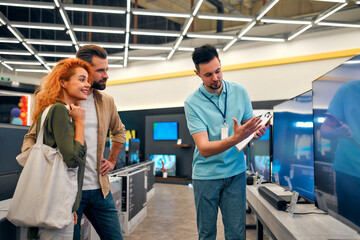 Household appliances and gadgets store