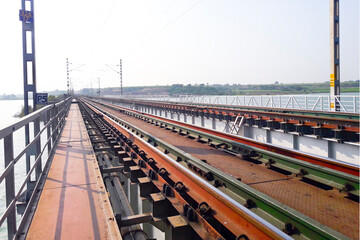 Naklejka premium railway bridge over the river