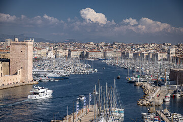 Obraz premium View of the Old Port in Marseille, France