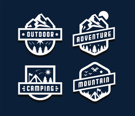 Obraz premium a collection of mountain logo sets with a vintage and minimalist 