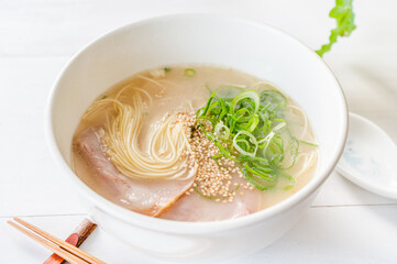 豚骨ラーメン