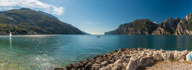 Jezioro Garda - obrazy, fototapety, plakaty