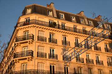 Immeuble haussmannien à Paris, France