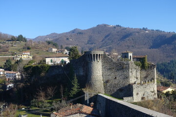 Fototapeta na wymiar borgo medievale castiglione di garfagnana regione toscana