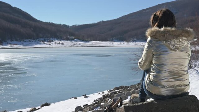 Escursione sulla neve lago del Lagastrello tra Emilia e Toscana