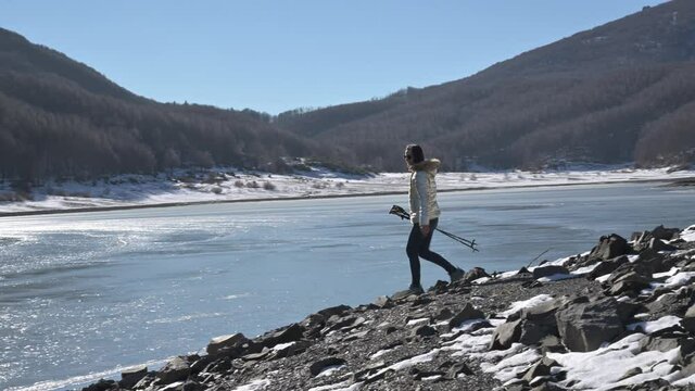 Escursione sulla neve lago del Lagastrello tra Emilia e Toscana