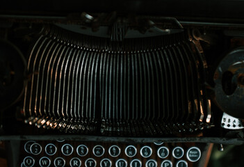 VINTAGE TYPEWRITER KEYS AND MECHANICS