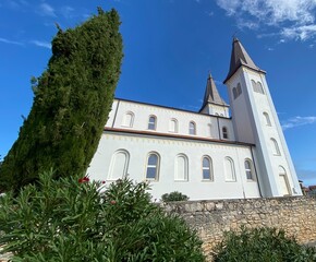 Fototapeta na wymiar Medulin Istrien Kroatien Kirche St. Agnes Crkva sv. Agneza 