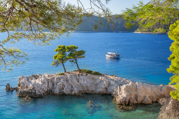 Beautiful summer view of Cape Amarandos, Skopelos island, Greece. - obrazy, fototapety, plakaty