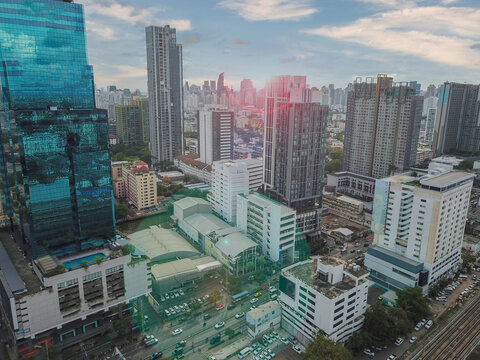 Bangkok Skyline in Sukhumvit Thonglor area, which is a residential and business area. Popular travel in Thailand