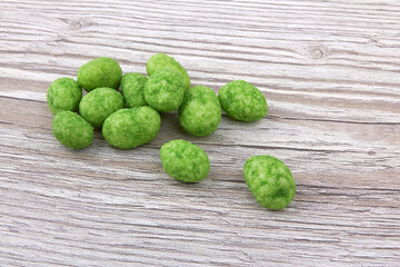 Wasabi coated peanuts