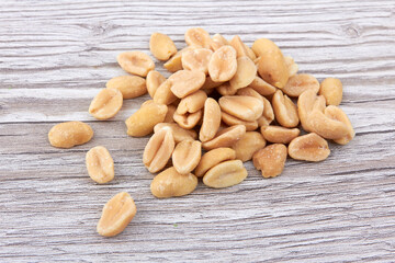 Heapa salted peanuts