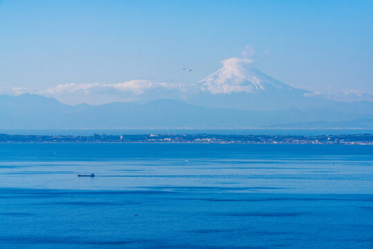 Sotobo No.7. A view from the top of Mount Nokogiri in Futtsu, Chiba. Mount Fuji towers over the horizon. 
