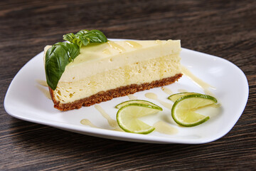 Salad with noodles, chicken and vegetables