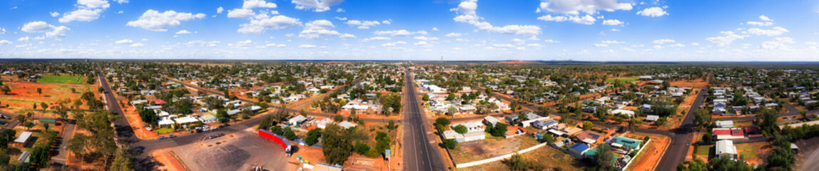 Naklejka premium D Cobar town low wide pan