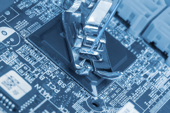 Updating software by firmware. Features of the Russian-language expression "flash a microcircuit".
