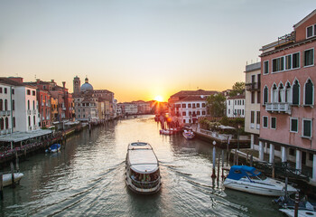 Fototapeta na wymiar Sunrise across Grand canal of Venice, Italy.