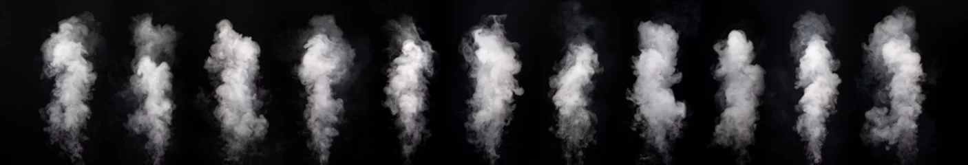 Dekokissen Abstrakter Rauch auf dunklem Hintergrund. Isoliert . © Fedoruk