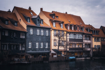 Historische mittelalterliche Altstadt von Bamberg in Oberfranken in Bayern in Deutschland im Winter