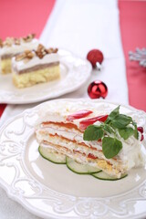 Salty cake of roasted peppers, cheese and ham