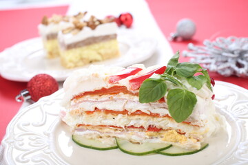 Salty cake of roasted peppers, cheese and ham