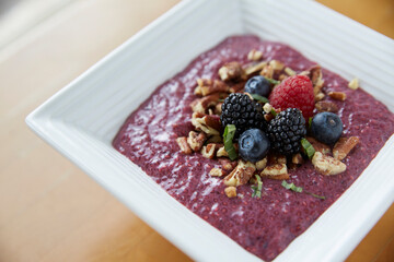 Breakfast Smoothie Bowl