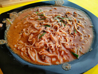 
Char kway teow is a Chinese -inspired fried noodle dish from Maritime Southeast Asia. Famous in Malaysia and loved by all races.