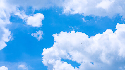 Obraz na płótnie Canvas Cloudy sky at summer