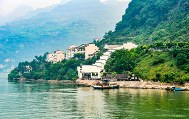 Landscape along the banks of the Yangtze River in China