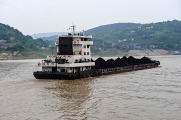 Various Ships Transporting along the Yangtze River in China