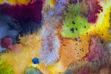 Naklejka premium Colorful textured watercolor background dark tone on paper