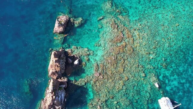 The indians - BVI - Rocks in the water