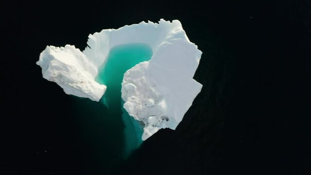Grandes icebergs desde punto de vista a&eacute;reo