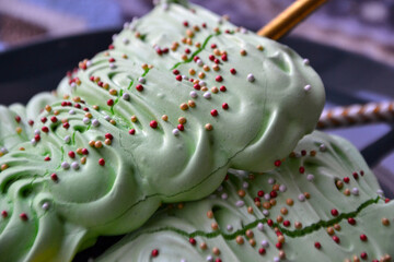 Meringue Christmas Trees