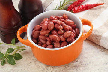 Red bean in tomato sauce