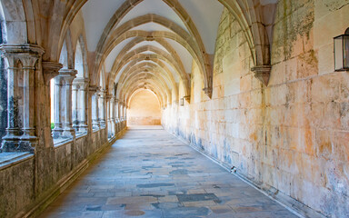 Kreuzgang  Mosteiro da Batalha - Kloster von Batalha ist ein Dominikanerkloster in der portugiesischen Stadt Batalha