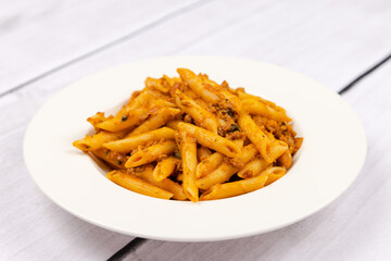 penne pasta with bolognese sauce