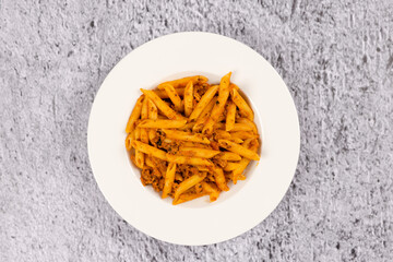 penne pasta with bolognese sauce