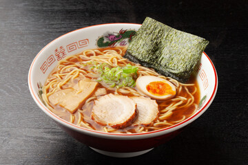 しょうゆラーメン