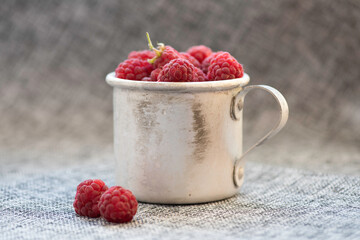 raspberries in a glass bowl