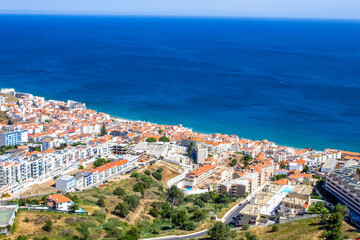 Fototapeta na wymiar view of the seaside town of Sesimbra, Portugal. 