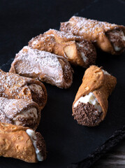 cannoli